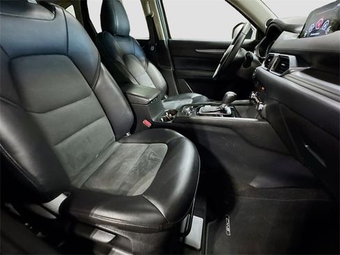 Used 2018 MAZDA CX-5 Touring w/ Preferred Equipment Package image 31