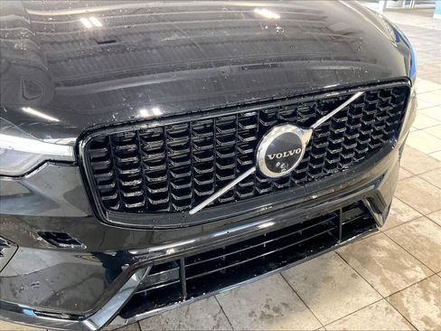 Used 2024 Volvo XC60 B5 Plus image 30
