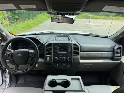 Used 2019 Ford F450 XL w/ XL Value Package AWD/4WD image 14