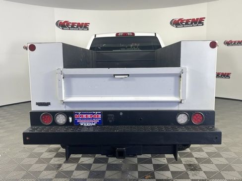 Used 2019 Chevrolet Silverado 2500 W/T w/ WT Convenience Package image 9