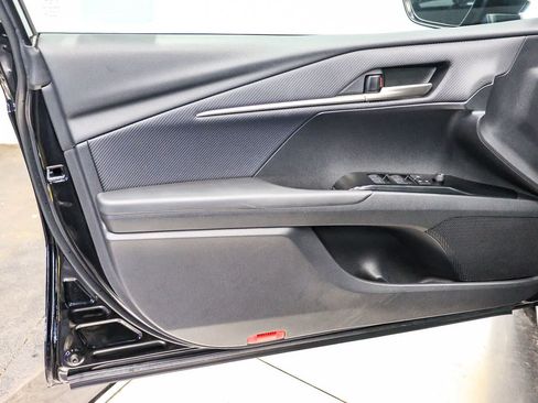 Used 2026 Toyota Camry SE FWD image 25