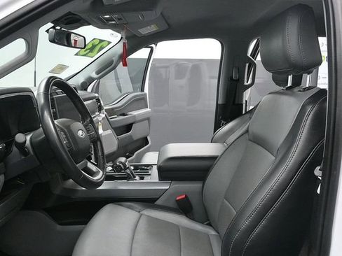 Used 2023 Ford F150 Lariat image 17