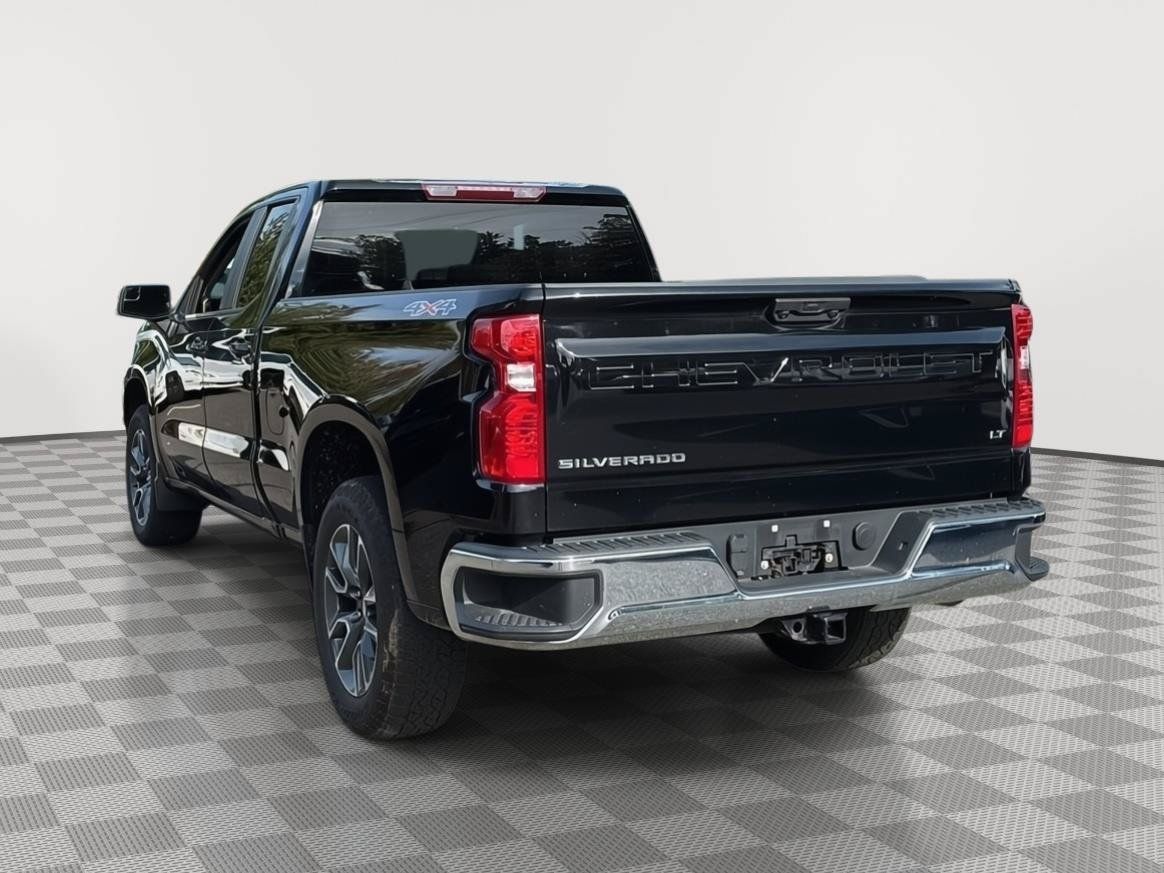 Used 2023 Chevrolet Silverado 1500 LT w/ Protection Package AWD/4WD image 7