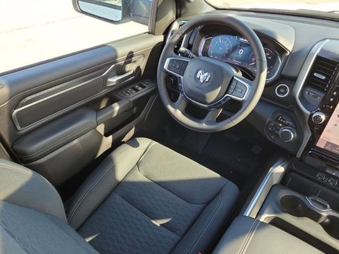 New 2026 RAM 1500 4x4 Crew Cab image 15