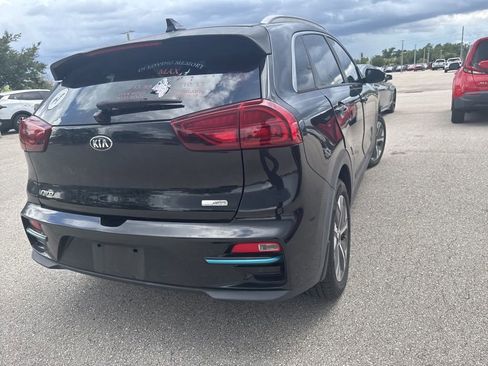 Used 2020 Kia Niro EX Premium FWD image 5