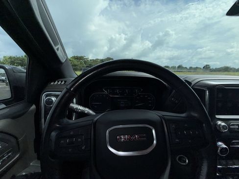 Certified 2021 GMC Sierra 1500 AT4 AWD/4WD image 17