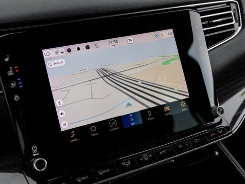 Used 2022 Jeep Wagoneer Series III w/ Premium Group I image 6