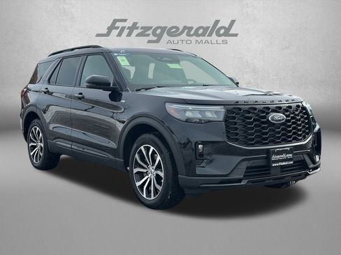 Used 2025 Ford Explorer ST-Line AWD/4WD image 1
