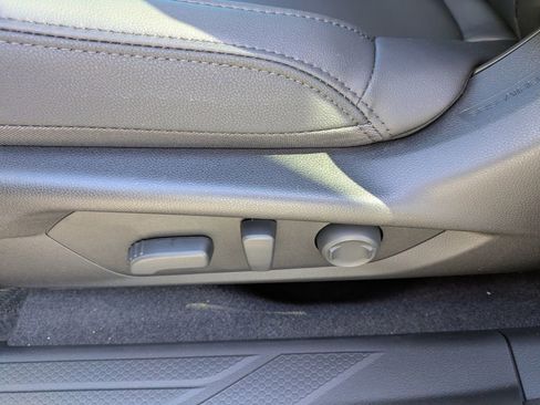 New 2026 Subaru Outback Premium image 22