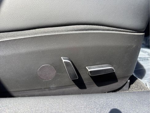 Used 2023 Tesla Model 3 Standard Range RWD image 38