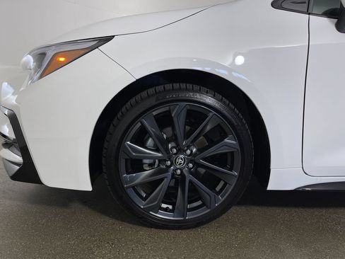 Certified 2025 Toyota Corolla SE FWD image 11