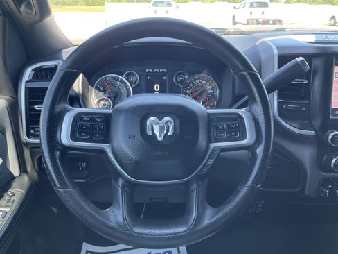 Used 2022 RAM 2500 Big Horn AWD/4WD image 17