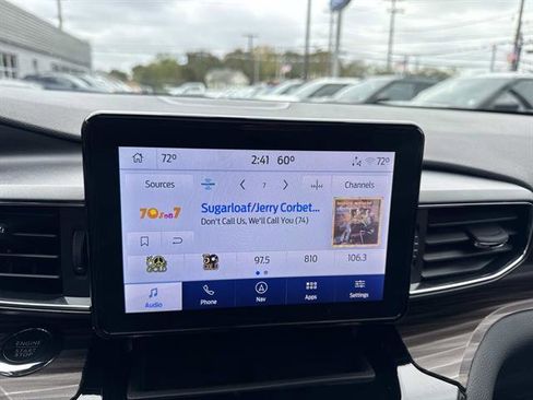 Used 2022 Ford Explorer Limited w/ Equipment Group 301A image 14