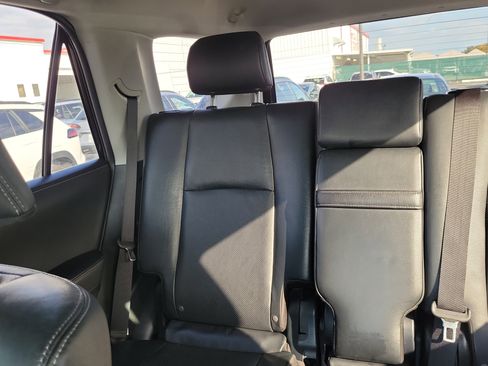 Used 2020 Toyota 4Runner Limited image 20