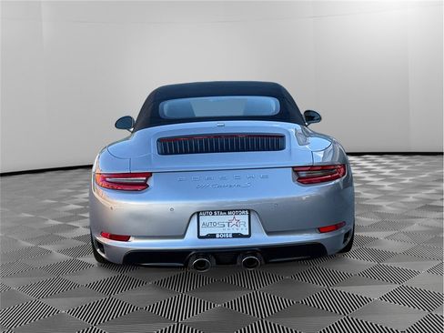 Used 2017 Porsche 911 Carrera S RWD image 4