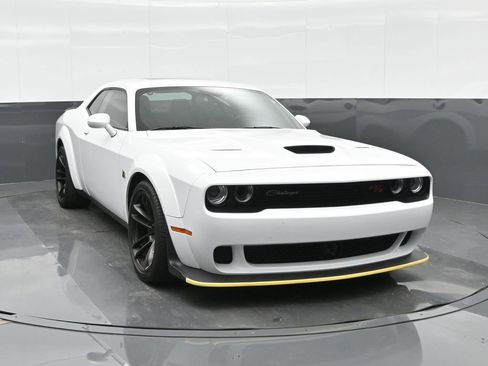 Used 2023 Dodge Challenger R/T Scat Pack image 11