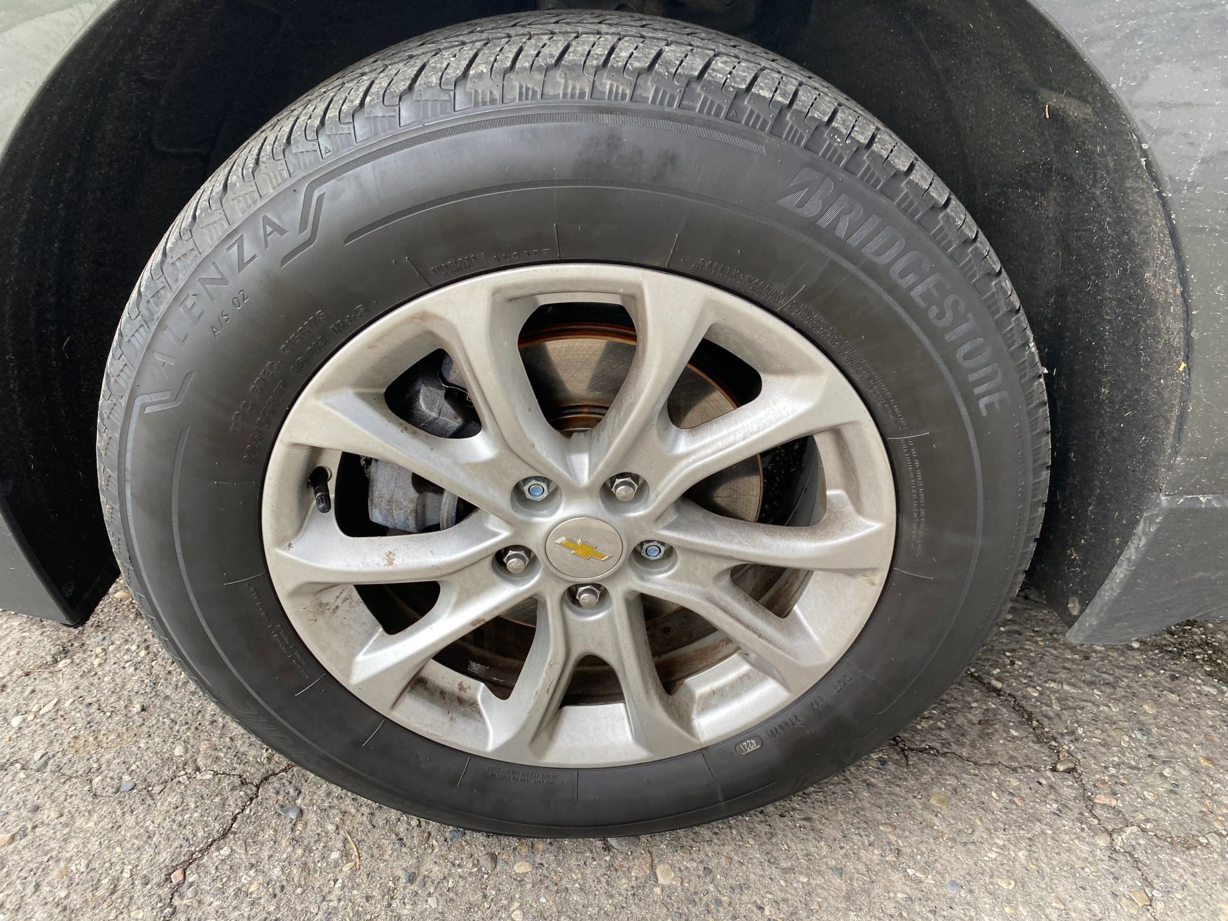 Used 2018 Chevrolet Equinox LT AWD/4WD image 25