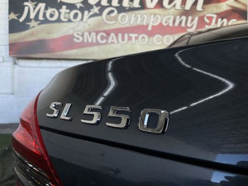 Used 2009 Mercedes-Benz SL 550 w/ Premium I Pkg image 12