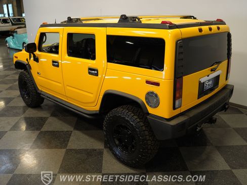 Used 2004 HUMMER H2 w/ Preferred Equipment Group AWD/4WD image 26