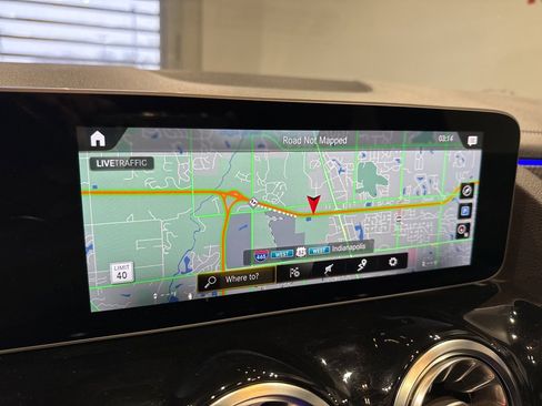 Used 2021 Mercedes-Benz GLA 35 AMG 4MATIC image 17