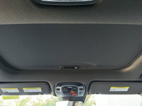 Used 2025 Hyundai Santa Cruz SEL image 3