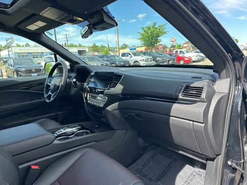 Used 2024 Honda Ridgeline Black Edition image 35