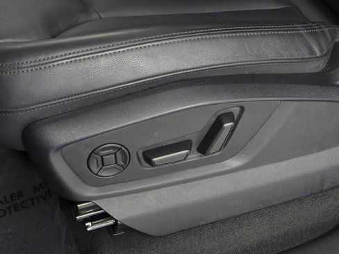 Used 2023 Audi Q7 2.0T Premium Plus w/ Premium Plus Package AWD/4WD image 23