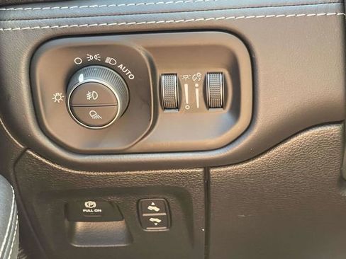 Used 2022 RAM 1500 TRX w/ TRX Level 1 Equipment Group AWD/4WD image 33