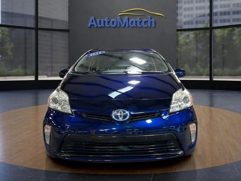 Used 2015 Toyota Prius Two image 2
