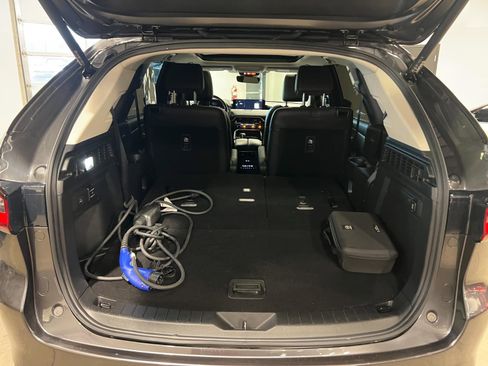 Used 2025 MAZDA CX-90 Plug-In Hybrid w/Premium Sport image 34