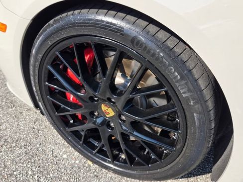 Used 2017 Porsche Panamera Turbo AWD/4WD image 18