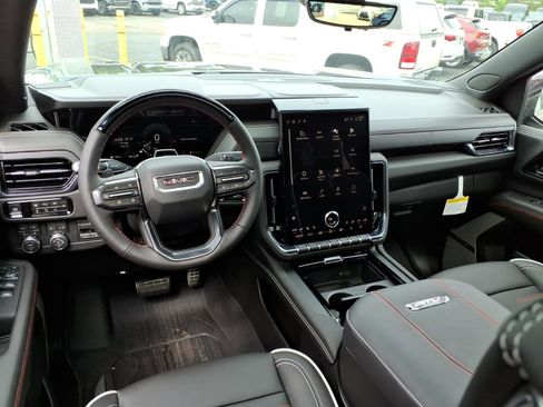 New 2026 GMC Yukon AT4 Ultimate AWD/4WD image 6