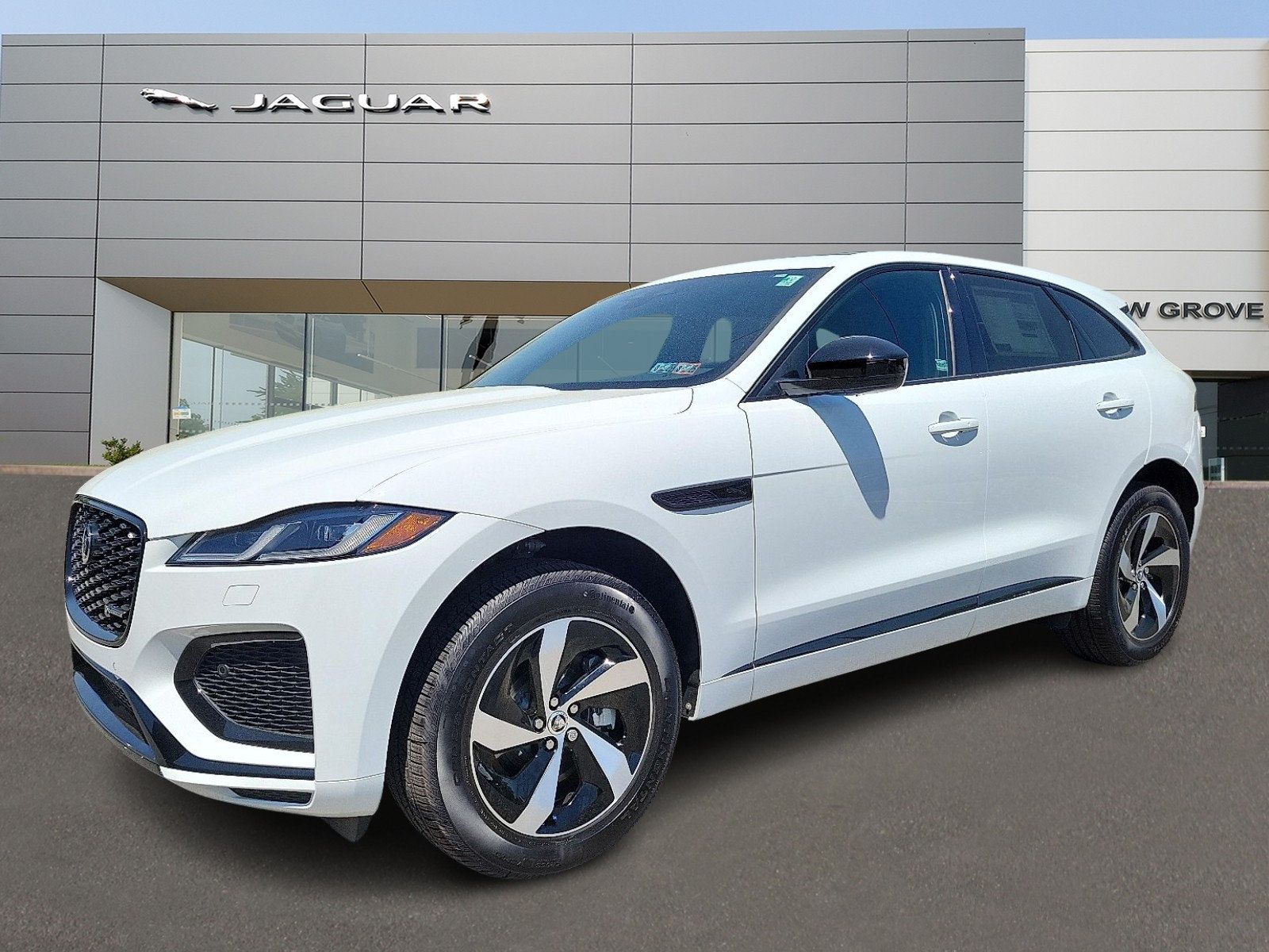 Used 2025 Jaguar F-PACE R-Dynamic S AWD/4WD image 1