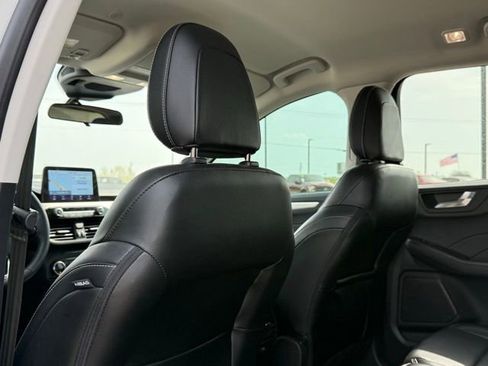 Used 2022 Ford Escape SEL w/ Technology Package image 16