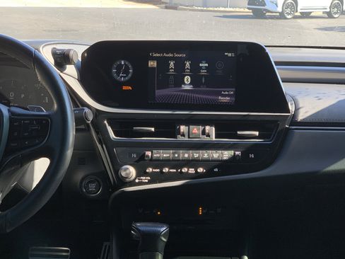 Used 2022 Lexus ES 350 F Sport image 31