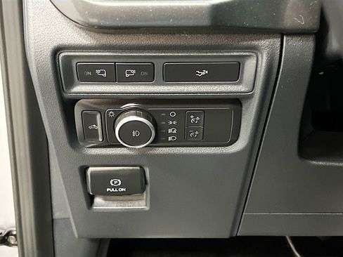 Used 2022 Ford F150 XLT w/ Equipment Group 302A High image 10