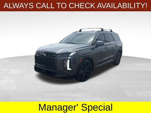 Used 2024 Hyundai Palisade XRT FWD image 3