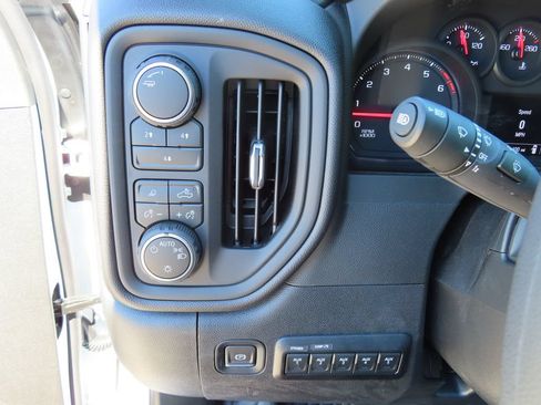 New 2026 Chevrolet Silverado 2500 W/T w/ WT Convenience Package AWD/4WD image 11