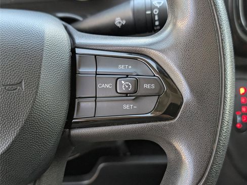 Used 2023 RAM ProMaster 2500 image 20