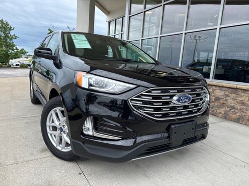 Used 2021 Ford Edge SEL w/ Convenience Package AWD/4WD image 2