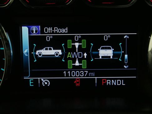 Used 2018 Chevrolet Silverado 1500 LT w/ All Star Edition image 31