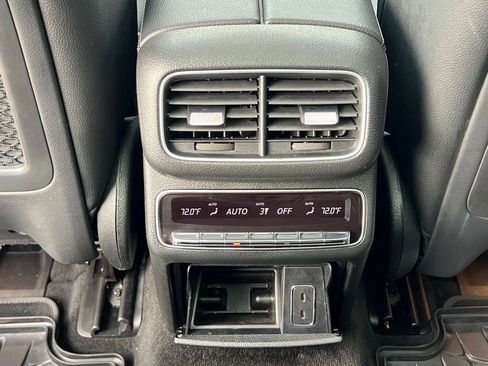 Certified 2022 Mercedes-Benz GLS 450 4MATIC image 20