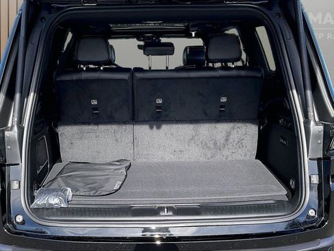 New 2026 Jeep Grand Wagoneer Limited AWD/4WD image 27