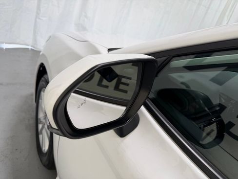 Used 2025 Toyota Camry LE FWD image 12