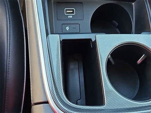 Certified 2022 Hyundai Santa Fe Limited image 32