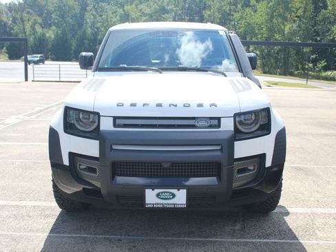 Used 2024 Land Rover Defender 130 Outbound image 8