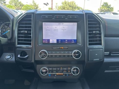 Used 2021 Ford Expedition Limited RWD image 25