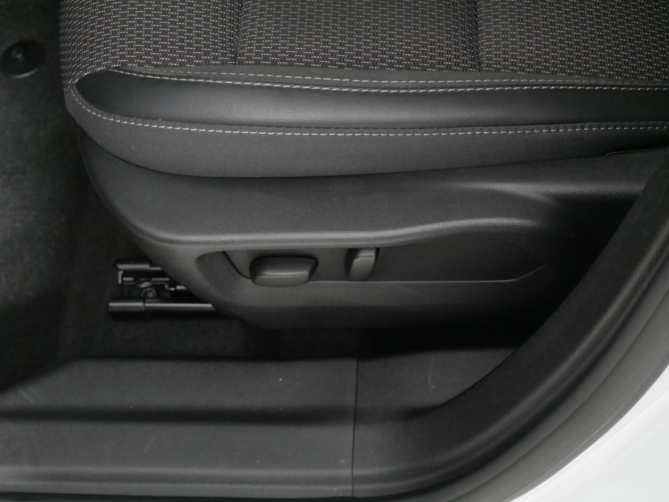 Used 2023 Buick Envision Preferred FWD image 20