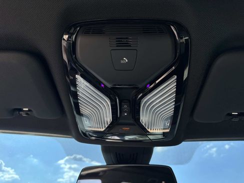 Used 2022 BMW X5 xDrive40i image 46