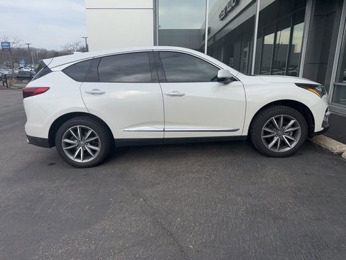 Used 2020 Acura RDX w/ Technology Package image 3